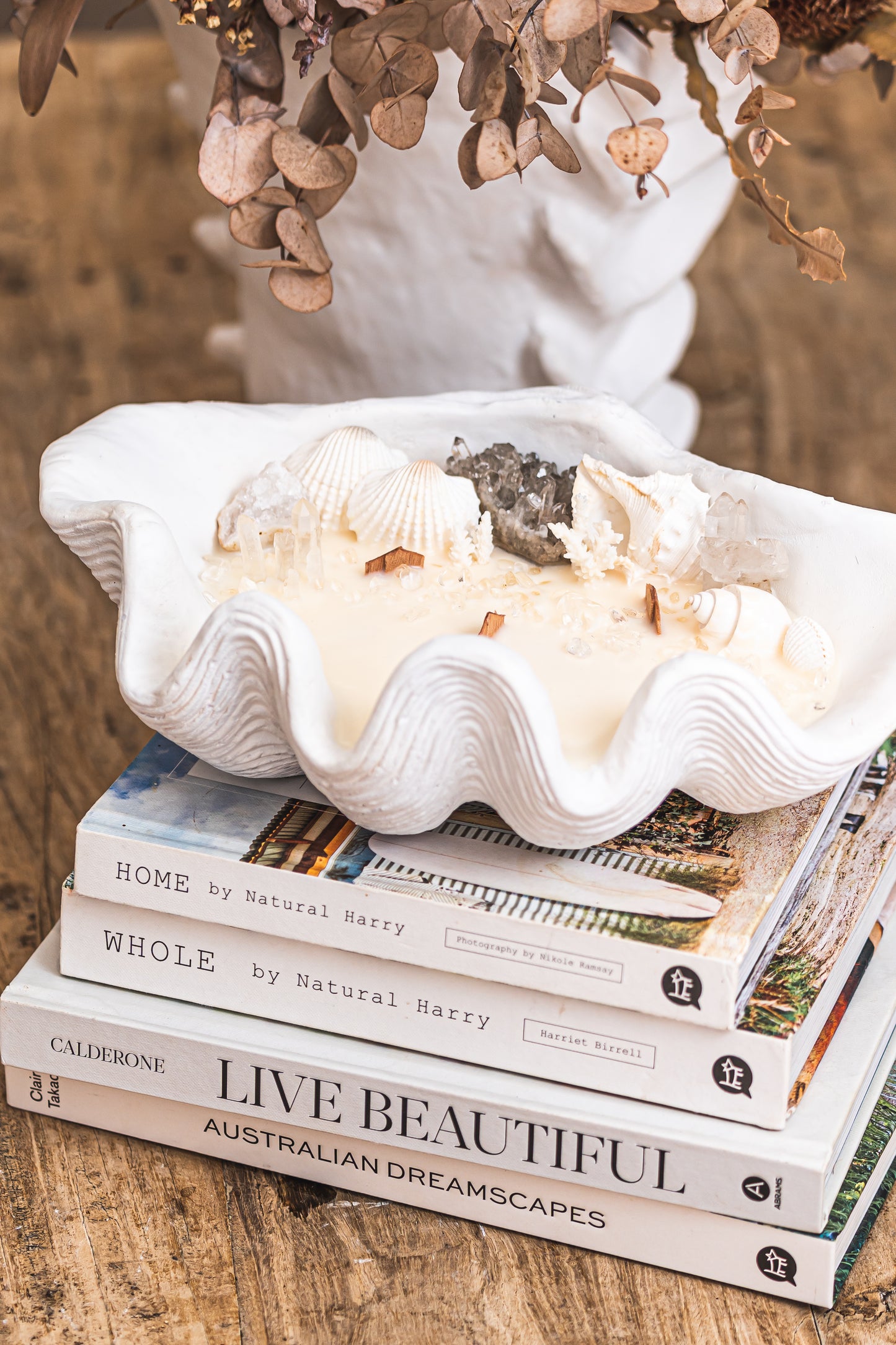 Luxe Edition Clam Shell Soy Candle